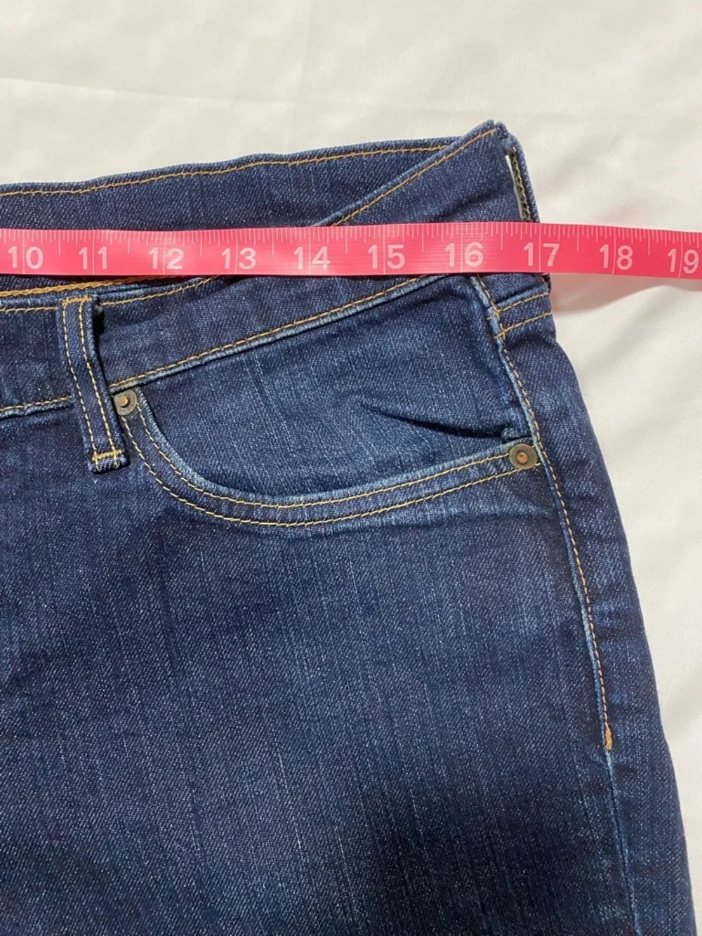 Levi's 541 Men's Slim Straight Jeans in Deep Indigo Blue size 31x32